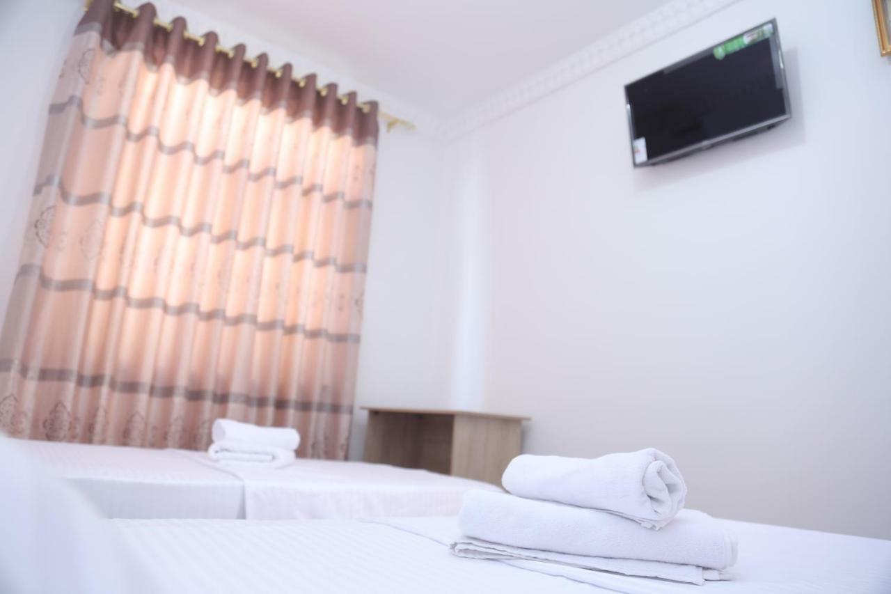 Anis-Pari Hotel Buchara Exteriér fotografie