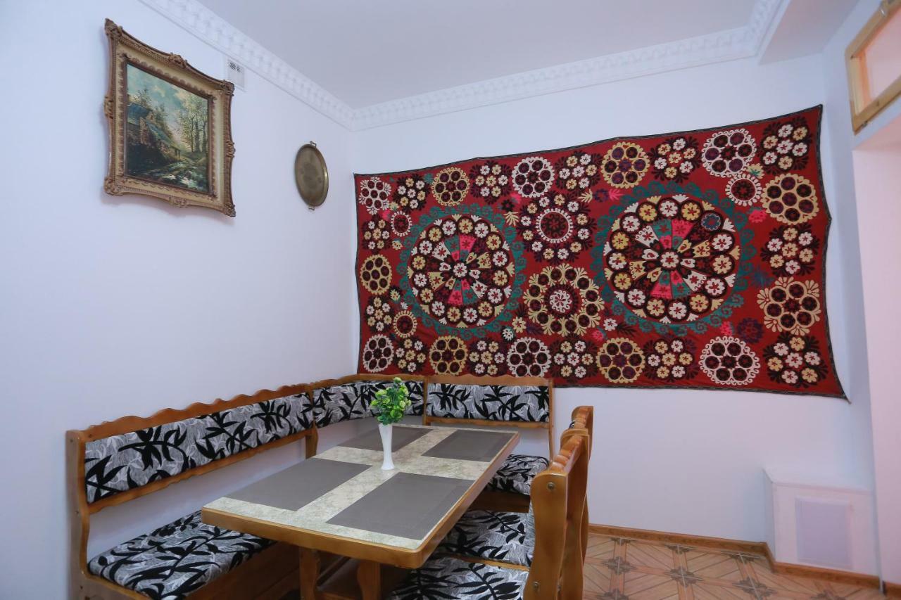 Anis-Pari Hotel Buchara Exteriér fotografie