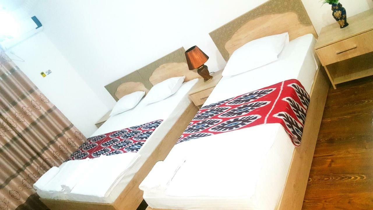 Anis-Pari Hotel Buchara Exteriér fotografie